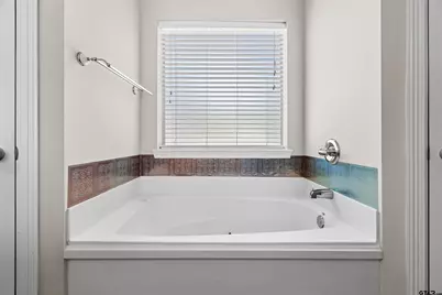 102 Cedar Lane, Chandler, TX 75758 - Photo 13