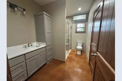 2428 Lake Park Lane, Jacksonville, TX 75766 - Photo 9