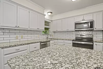 101 Candy, Pittsburg, TX 75686 - Photo 17