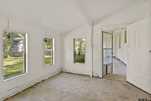 101 Candy, Pittsburg, TX 75686 - Photo 33