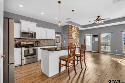 393 Noah Lane, Lindale, TX 75771 - Photo 9