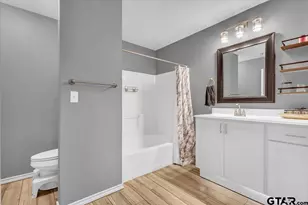 393 Noah Ln, Lindale, TX 75771 - Photo 15