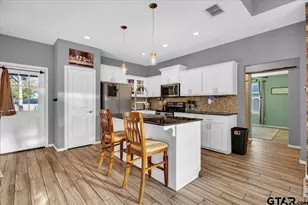 393 Noah Ln, Lindale, TX 75771 - Photo 7