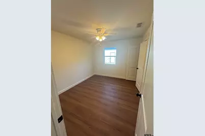 21070 C R 4147, Lindale, TX 75771 - Photo 9