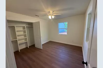 21070 C R 4147, Lindale, TX 75771 - Photo 11