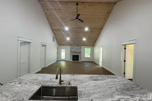 21070 C R 4147, Lindale, TX 75771 - Photo 7