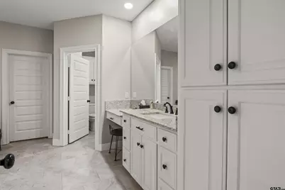 1000 Stone Bridge Street, Mt Pleasant, TX 75455 - Photo 17