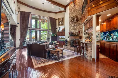 725 Locust Dr., Red Oak, TX 75154 - Photo 13