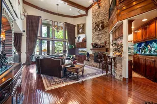 725 Locust Dr, Red Oak, TX 75154 - Photo 13