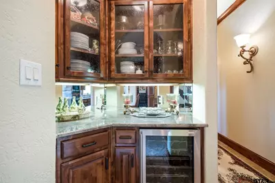 725 Locust Dr., Red Oak, TX 75154 - Photo 9