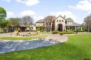 725 Locust Dr, Red Oak, TX 75154 - Photo 3