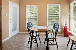 433 Knollwood Ln, Holly Lake Ranch, TX 75765 - Photo 15