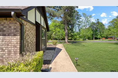 2801 Florence, Kilgore, TX 75662 - Photo 5