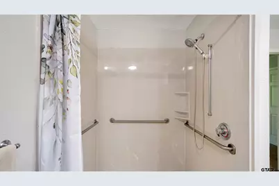 2801 Florence, Kilgore, TX 75662 - Photo 29