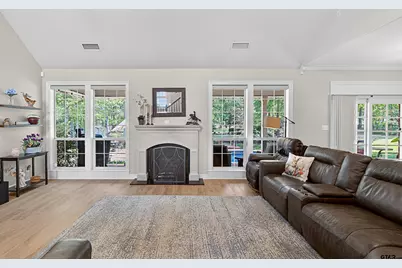 495 Honeysuckle Ln, Hallsville, TX 75650 - Photo 5