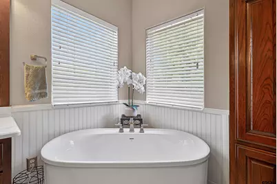 495 Honeysuckle Ln, Hallsville, TX 75650 - Photo 19