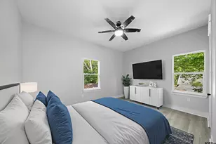 917 N Jackson St, Palestine, TX 75801 - Photo 29