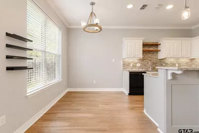 2802 Valley View St, Tyler, TX 75701 - Photo 13