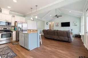 2802 Valley View St, Tyler, TX 75701 - Photo 7