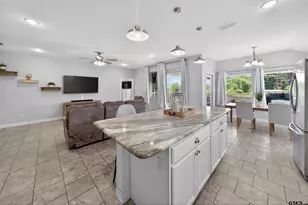 17171 Mary Martin Dr, Flint, TX 75762 - Photo 11