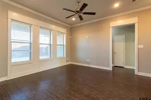 2806 Valley View St, Tyler, TX 75701 - Photo 5