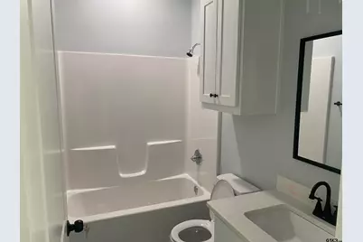 19213 Hillside Dr, Tyler, TX 75703 - Photo 5