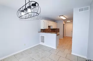 963 Creekside Drive, Tyler, TX 75703 - Photo 9