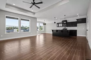 16517 Crossing Cir, Lindale, TX 75771 - Photo 9