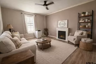 408 W Emma St, Bullard, TX 75757 - Photo 7