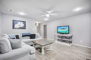 302 E Mary Ln, Troup, TX 75789 - Photo 15