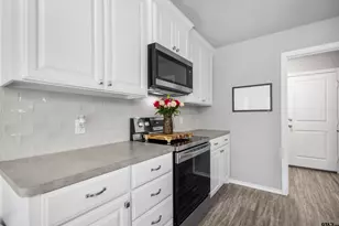 302 E Mary Ln, Troup, TX 75789 - Photo 19