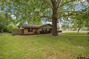 701 Georgia St, Lindale, TX 75771 - Photo 3