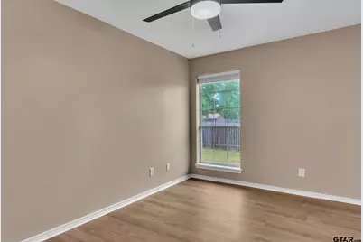 818 Greenwood Circle, Lindale, TX 75771 - Photo 29