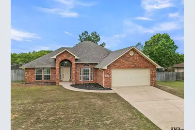 818 Greenwood Circle, Lindale, TX 75771 - Photo 1