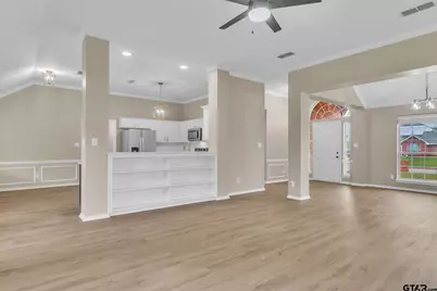 818 Greenwood Circle, Lindale, TX 75771 - Photo 11