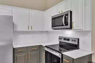 818 Greenwood Cir, Lindale, TX 75771 - Photo 15