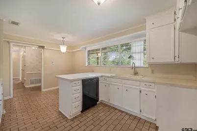 201 Old Tyler Rd, Whitehouse, TX 75791 - Photo 11