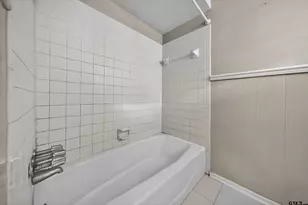 4304 Edinburgh, Tyler, TX 75703 - Photo 13