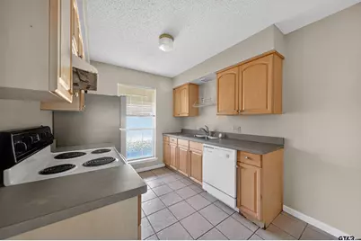 4304 Edinburgh, Tyler, TX 75703 - Photo 7