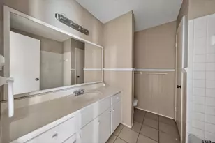 4304 Edinburgh, Tyler, TX 75703 - Photo 23
