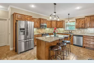 13553 Country Glen, Tyler, TX 75706 - Photo 9