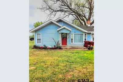 402 Clarksville, Bogata, TX 75417 - Photo 11