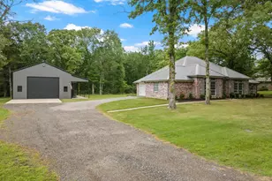 122 County Rd 4226, Mt Pleasant, TX 75455 - Photo 3