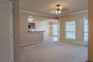 421 W Cumberland Rd, Tyler, TX 75703 - Photo 5