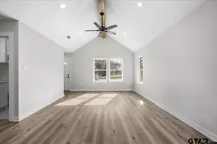 427 W Harmony St, Tyler, TX 75702 - Photo 5