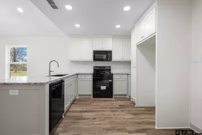 443 W. Harmony St., Tyler, TX 75702 - Photo 7