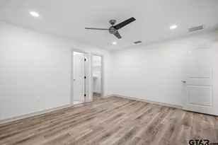 443 W Harmony St, Tyler, TX 75702 - Photo 15