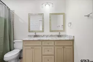 412 Crosby St, Lindale, TX 75771 - Photo 13