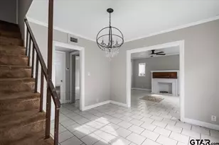 917 W Shaw St, Tyler, TX 75701 - Photo 9