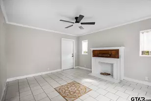 917 W Shaw St, Tyler, TX 75701 - Photo 5